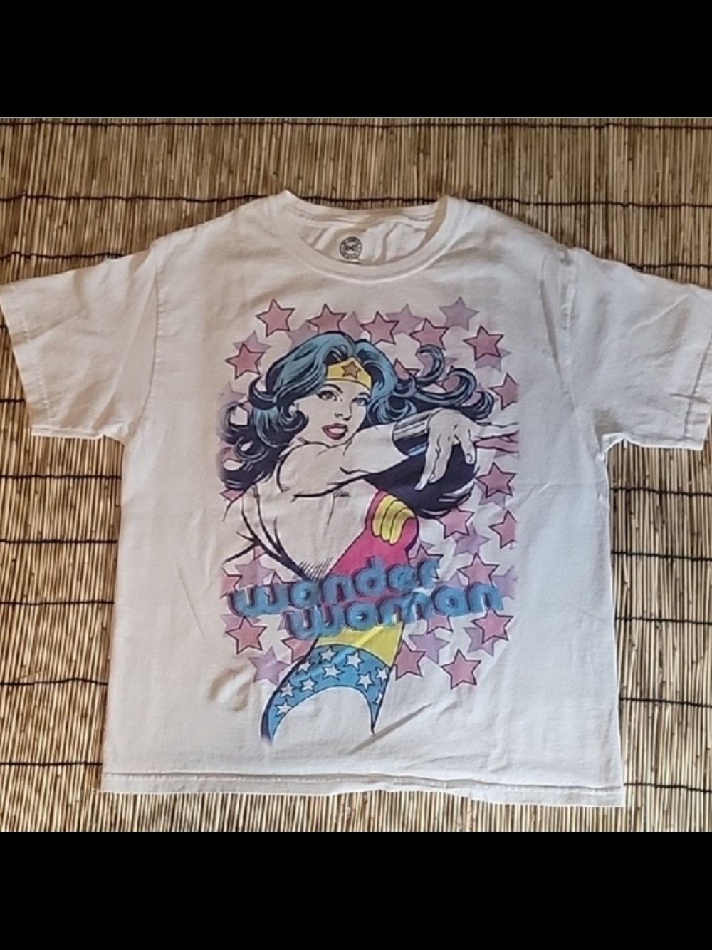 DC Comics Wonder Woman Graphic T-Shirt Youth Sz L